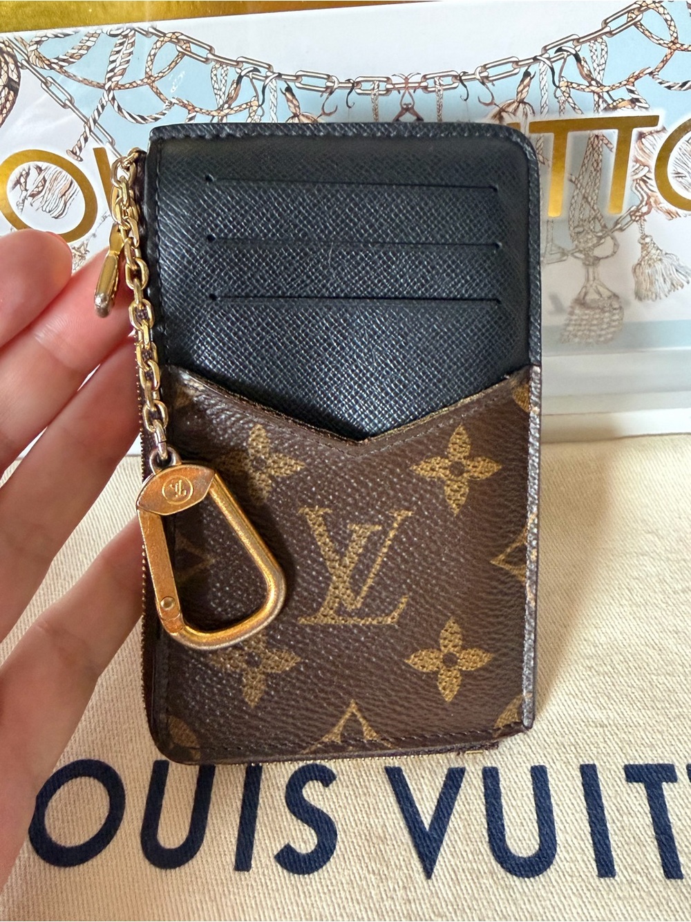 Louis Vuitton Monogram Canvas Recto Verso Card Holder Wallet - Picture 4 of 16
